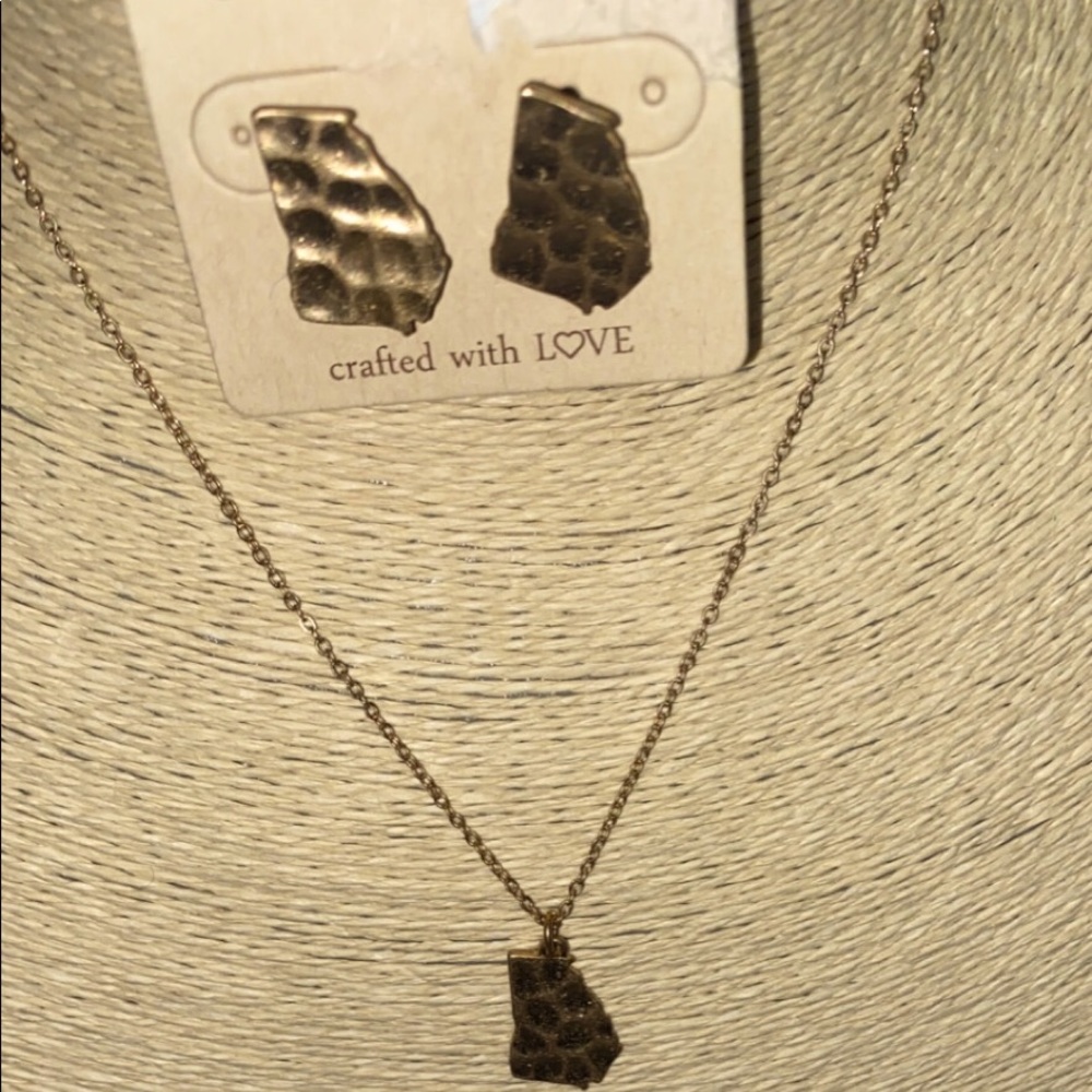 Gold Necklace featuring Georgia Pendant